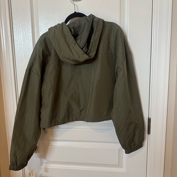 AEROPOSTALE XLarge Crop Water Resistant Jacket NEW - Picture 2 of 11